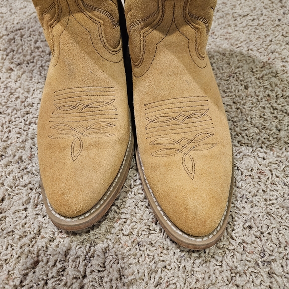Laredo Tan Cowboy & Western Boots - Picture 3 of 5
